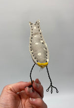 Load image into Gallery viewer, Bird with Wire Legs - Beige Dot
