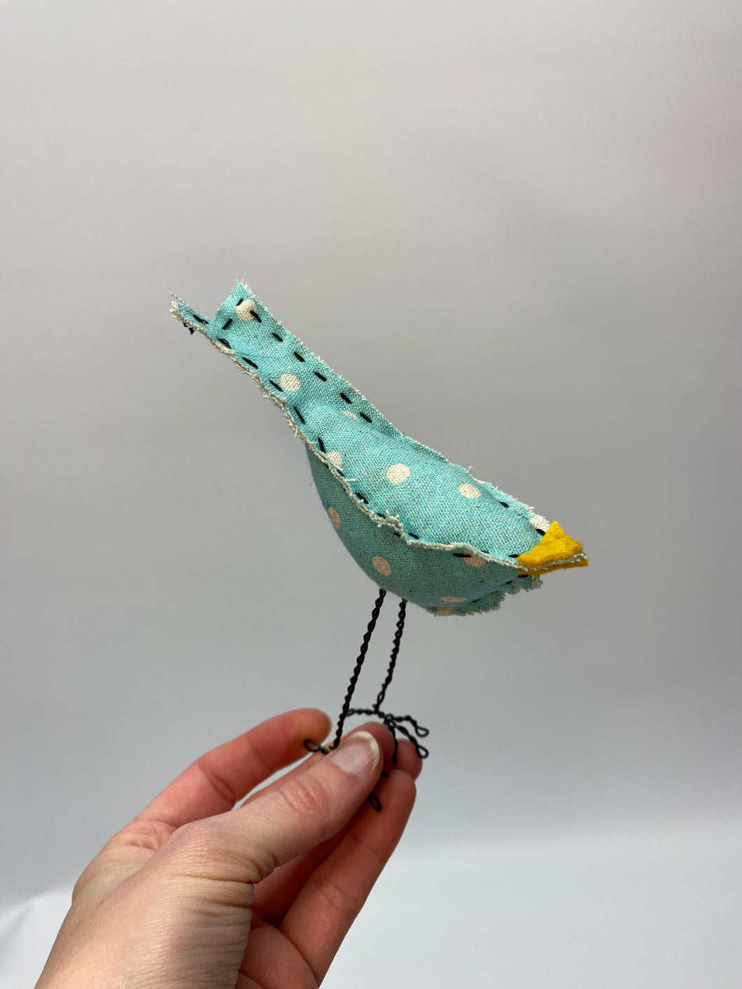 Bird with Wire Legs - Turquoise Dot